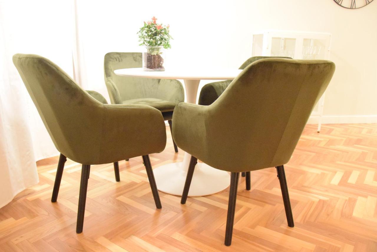 Green Apartament Centrum Appartement Olsztyn  Buitenkant foto