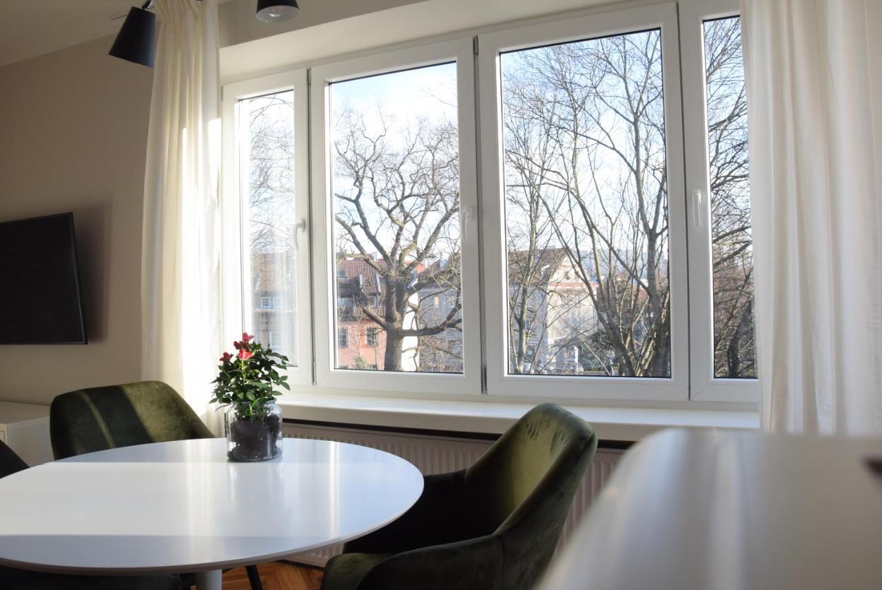 Green Apartament Centrum Appartement Olsztyn  Buitenkant foto